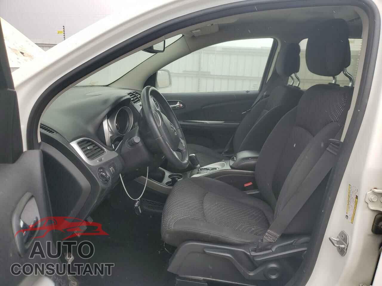 DODGE JOURNEY 2015 - 3C4PDCBBXFT736829