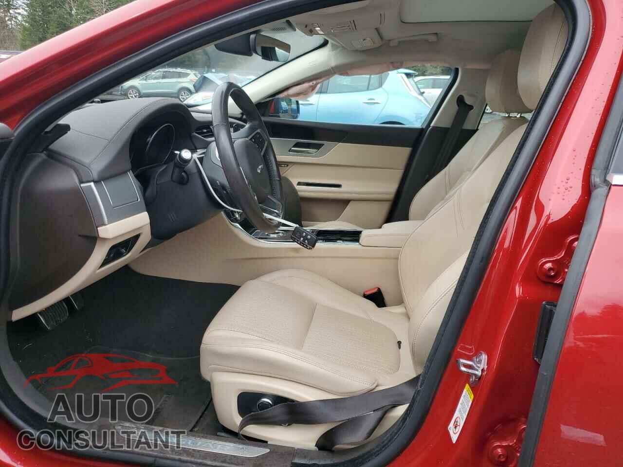 JAGUAR XF 2019 - SAJBK4GX2KCY77458