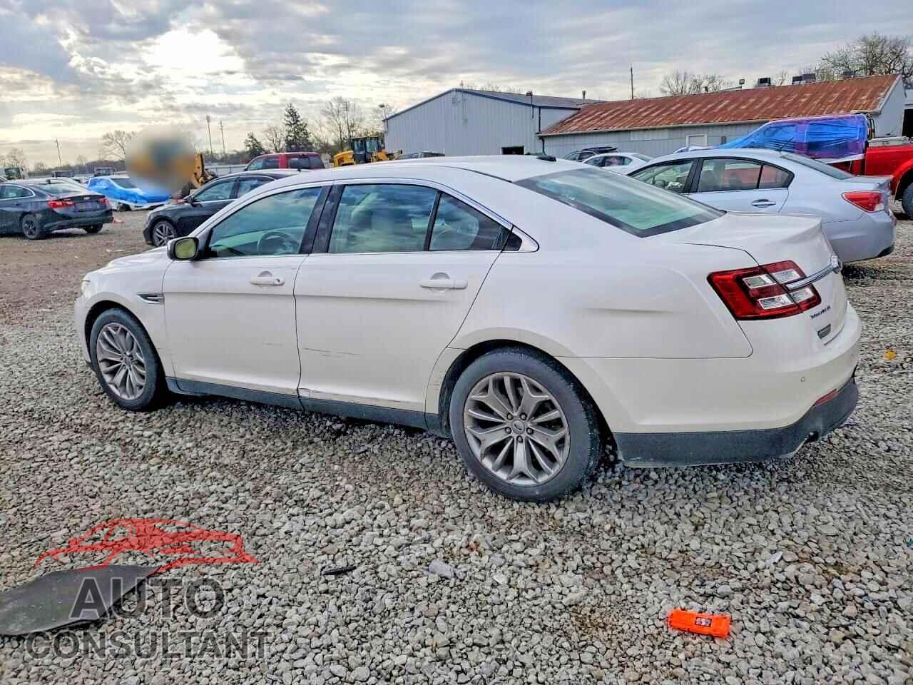 FORD TAURUS 2013 - 1FAHP2F82DG152047