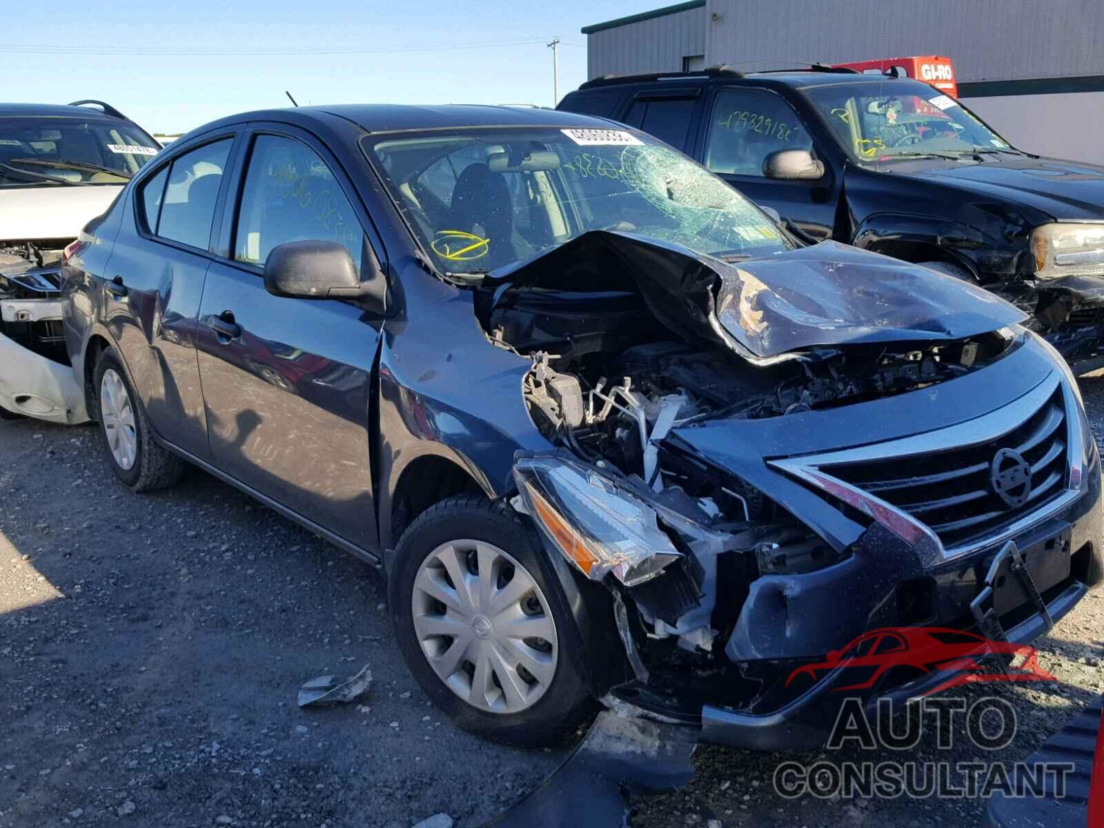 NISSAN VERSA 2015 - 3N1CN7AP2FL861701