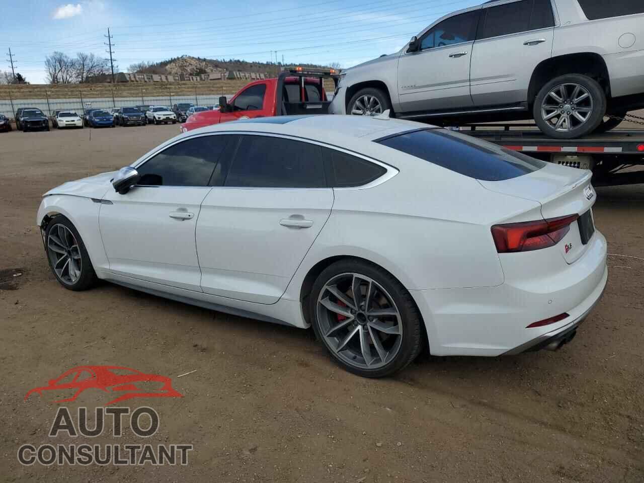 AUDI S5/RS5 2018 - WAUC4CF5XJA032307