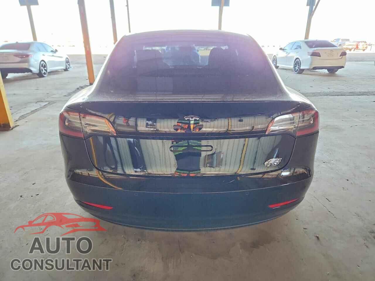 TESLA MODEL 3 2018 - 5YJ3E1EA8JF122940