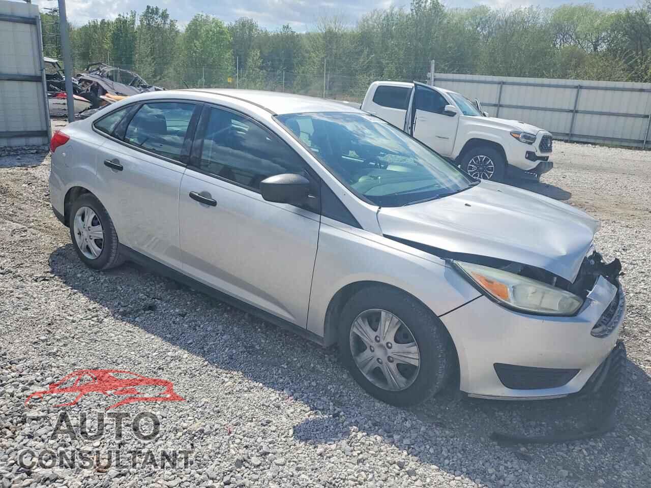 FORD FOCUS 2017 - 1FADP3E28HL229759