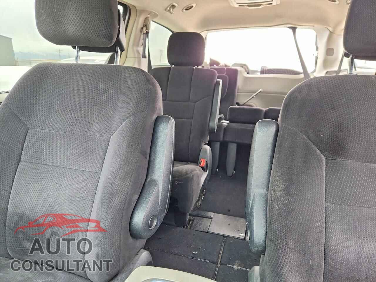 DODGE CARAVAN 2011 - 2D4RN5DG1BR660329