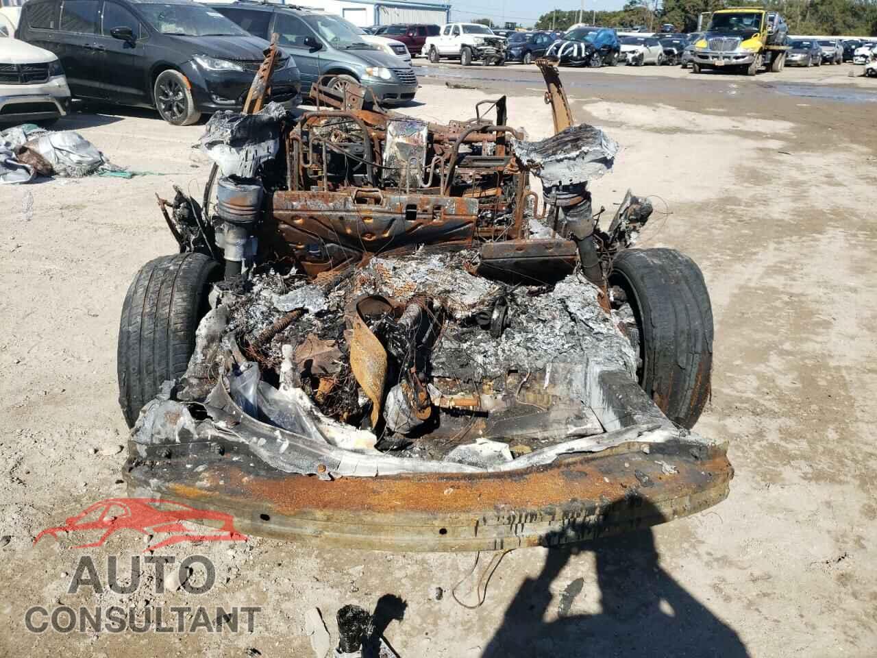 TESLA MODEL S 2016 - 5YJSA1E20GF128871