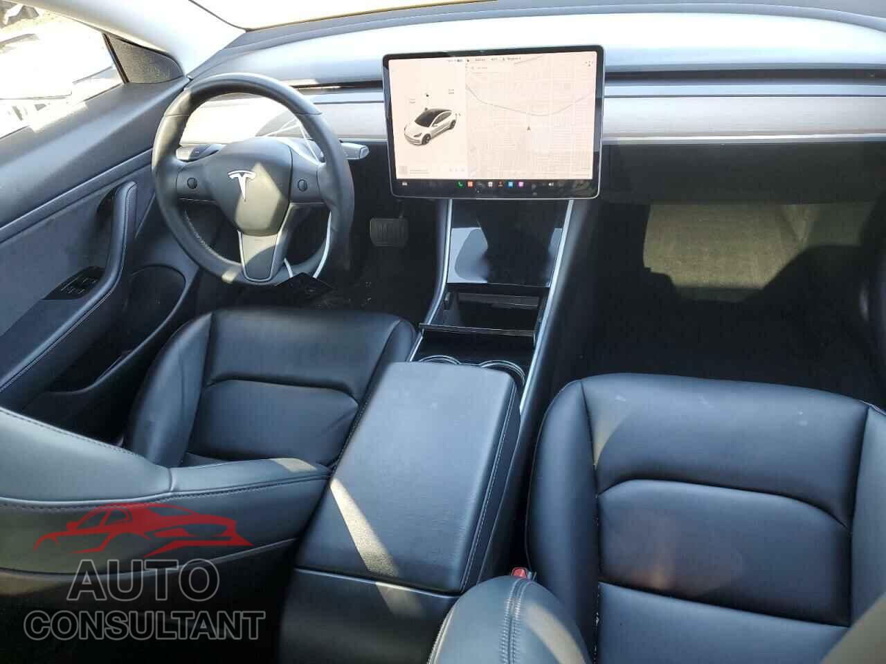 TESLA MODEL 3 2020 - 5YJ3E1EA5LF660417