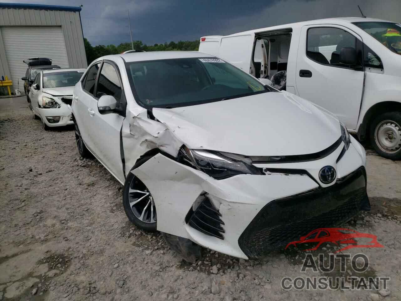 TOYOTA COROLLA 2018 - 5YFBURHE0JP842538