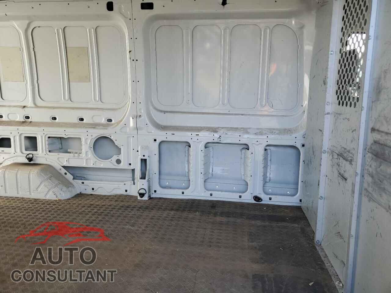FORD TRANSIT 2016 - 1FTYR2CM4GKB23589