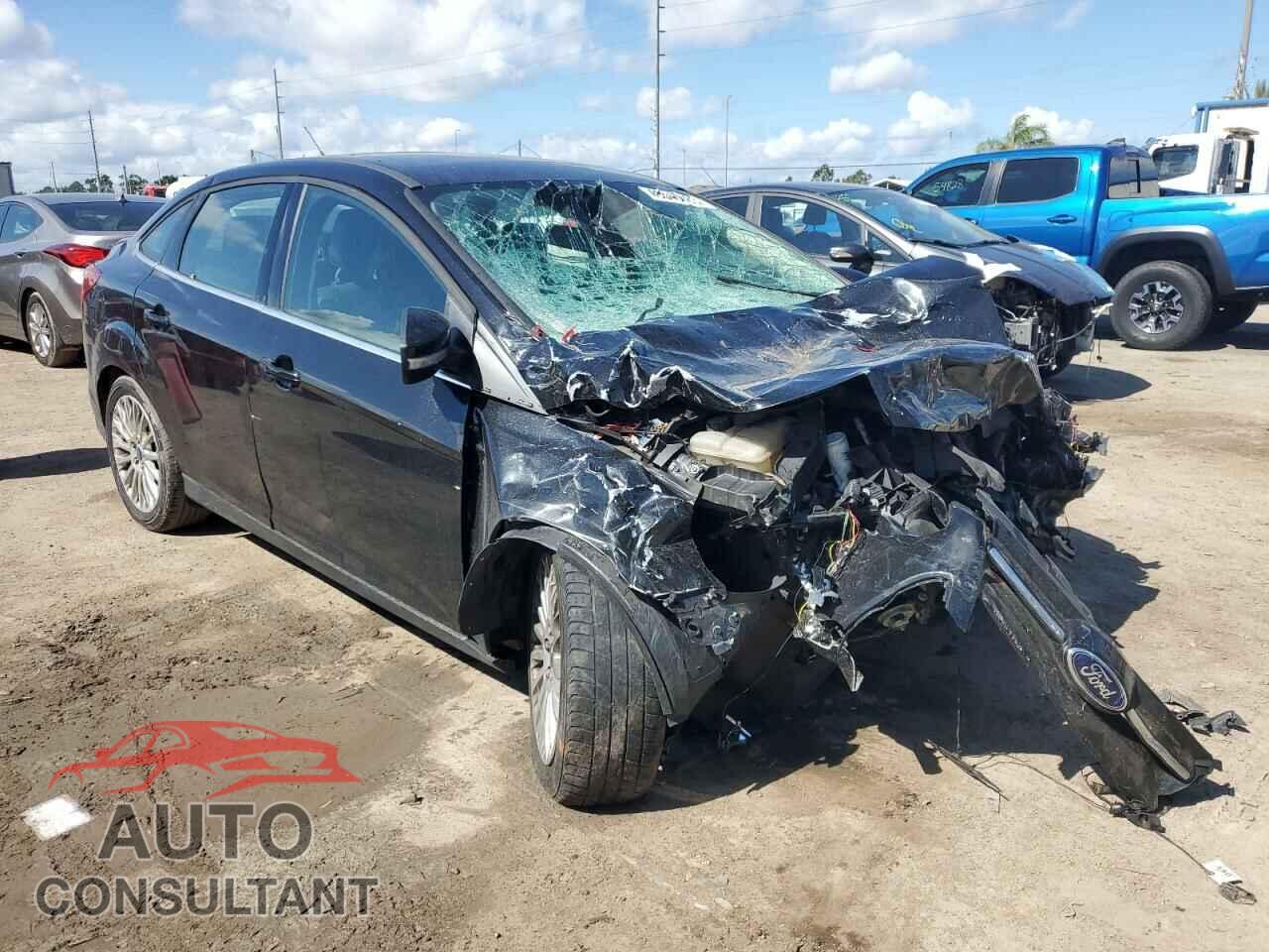 FORD FOCUS 2012 - 1FAHP3J29CL352499
