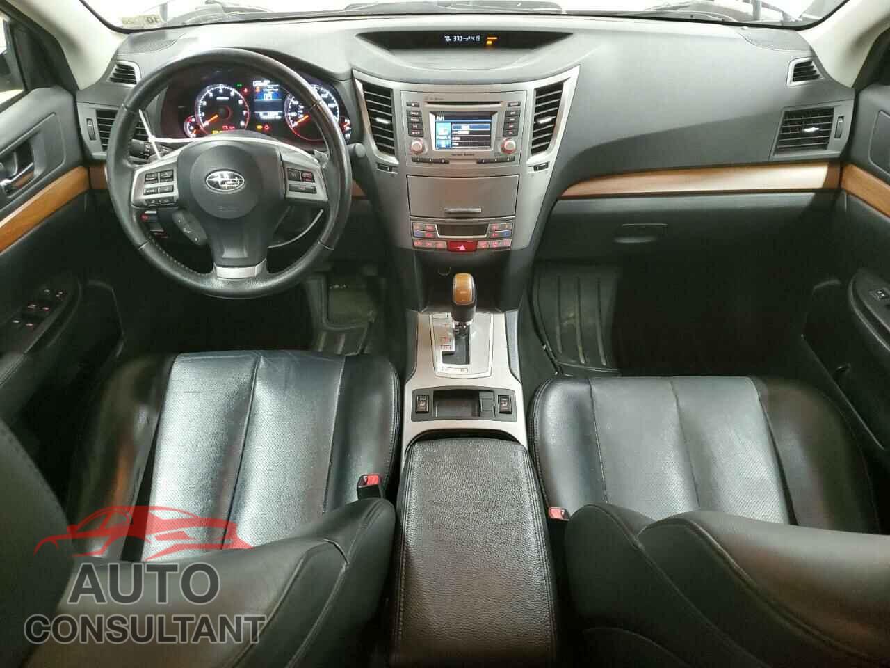 SUBARU OUTBACK 2013 - 4S4BRBKC4D3203846