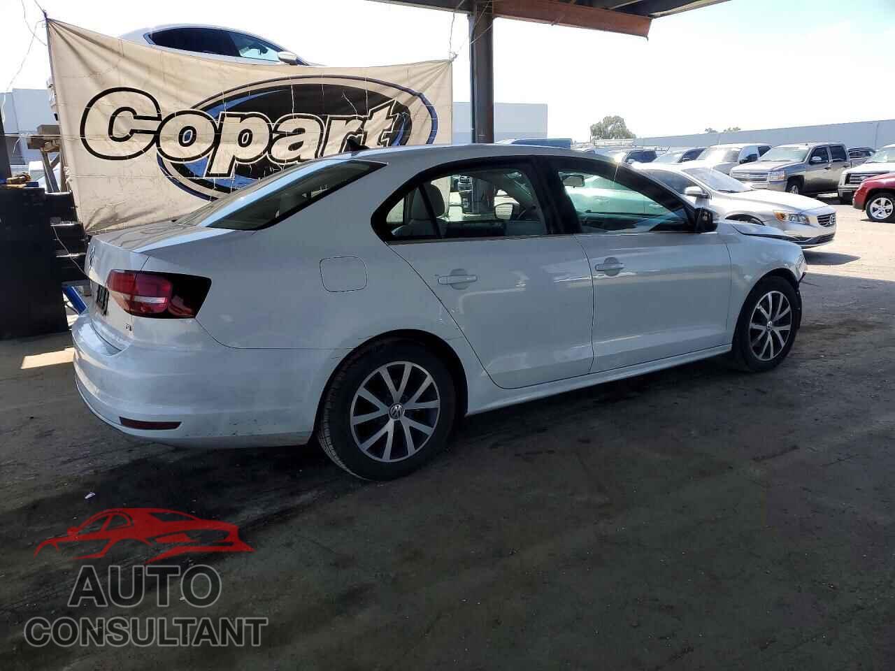 VOLKSWAGEN JETTA 2017 - 3VWDB7AJ6HM256774