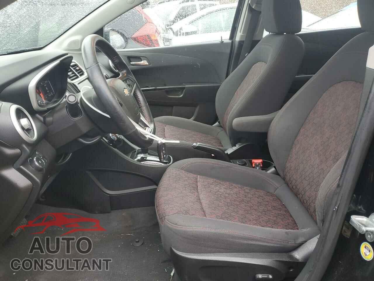 CHEVROLET SONIC 2017 - 1G1JD6SHXH4176372