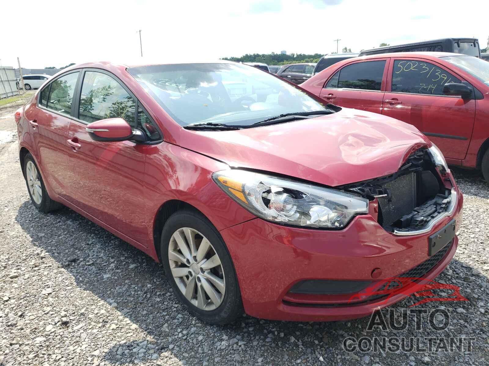 KIA FORTE 2016 - KNAFX4A60G5502436