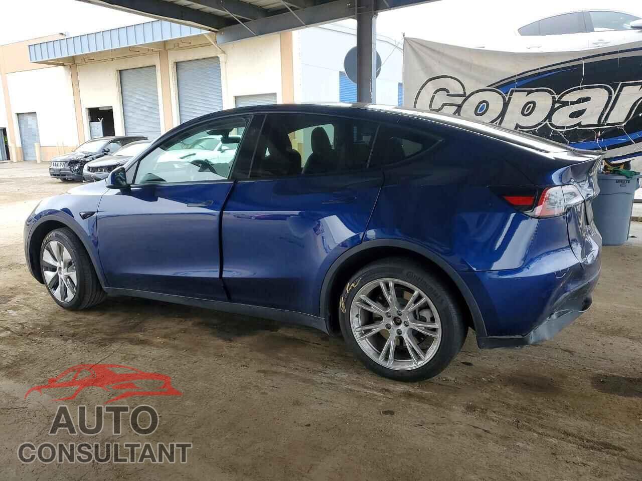 TESLA MODEL Y 2024 - 7SAYGDEE9RF982820