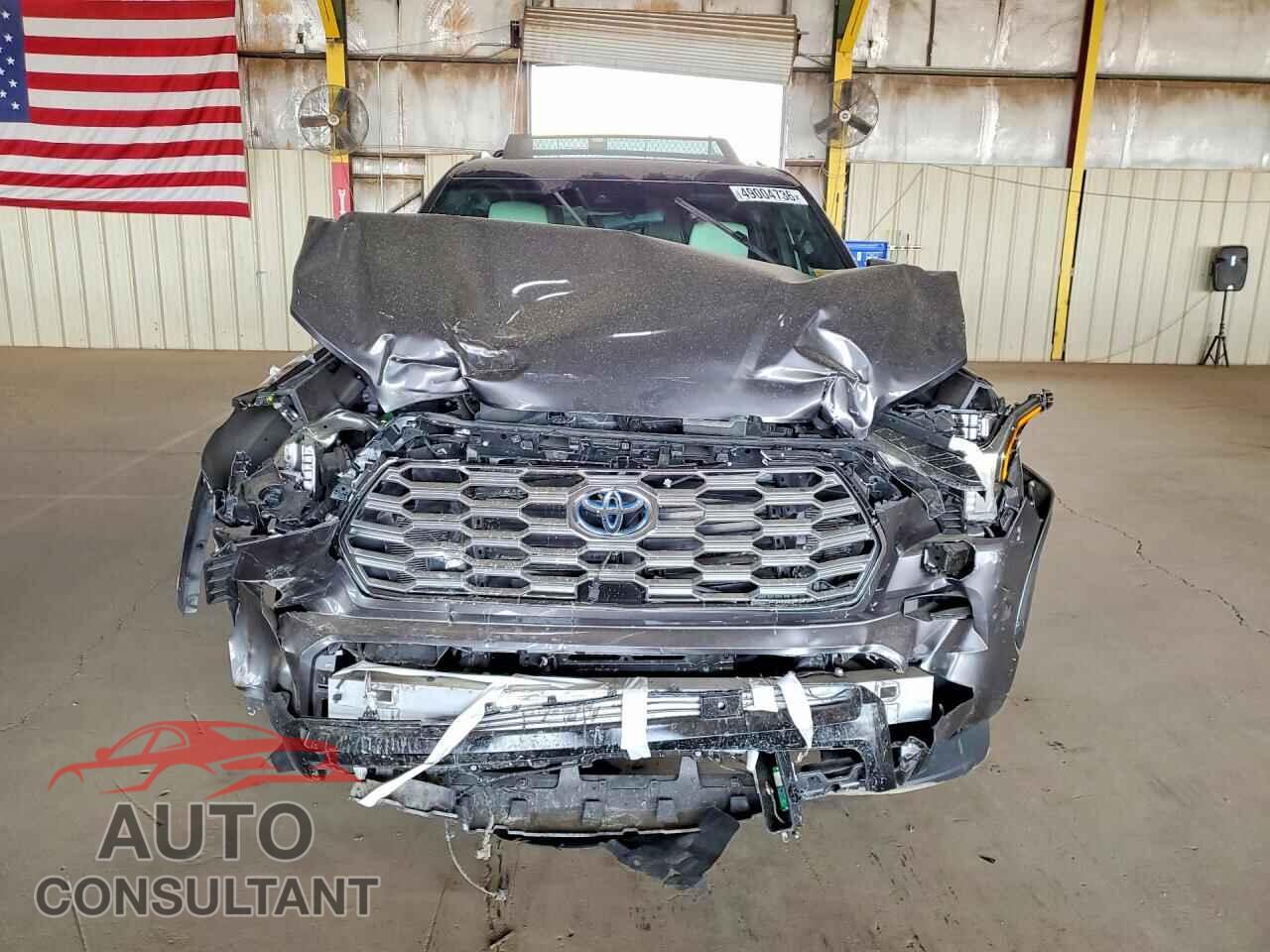 TOYOTA SEQUOIA 2024 - 7SVAAABA6RX042874