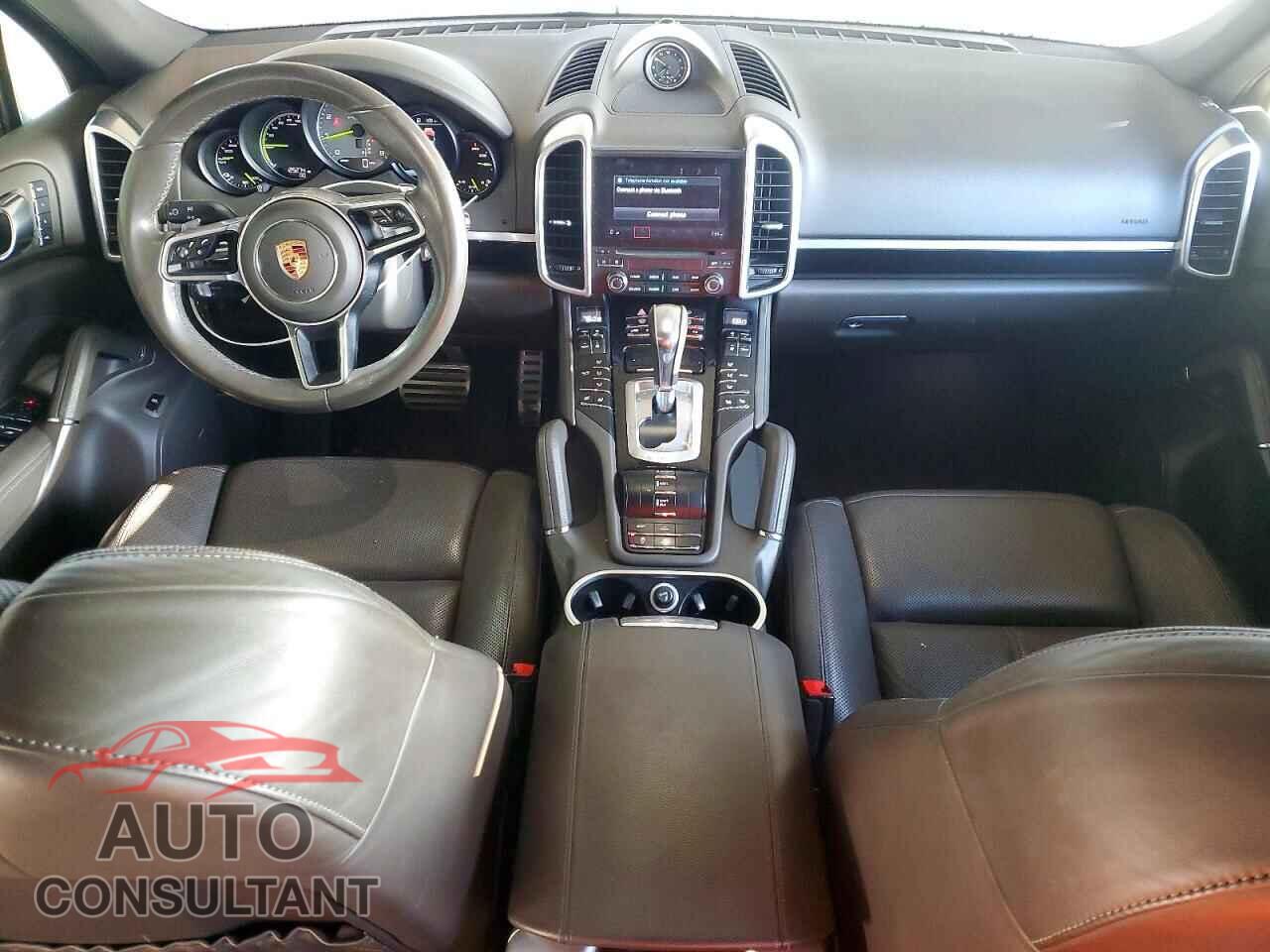 PORSCHE CAYENNE 2017 - WP1AE2A27HLA71206