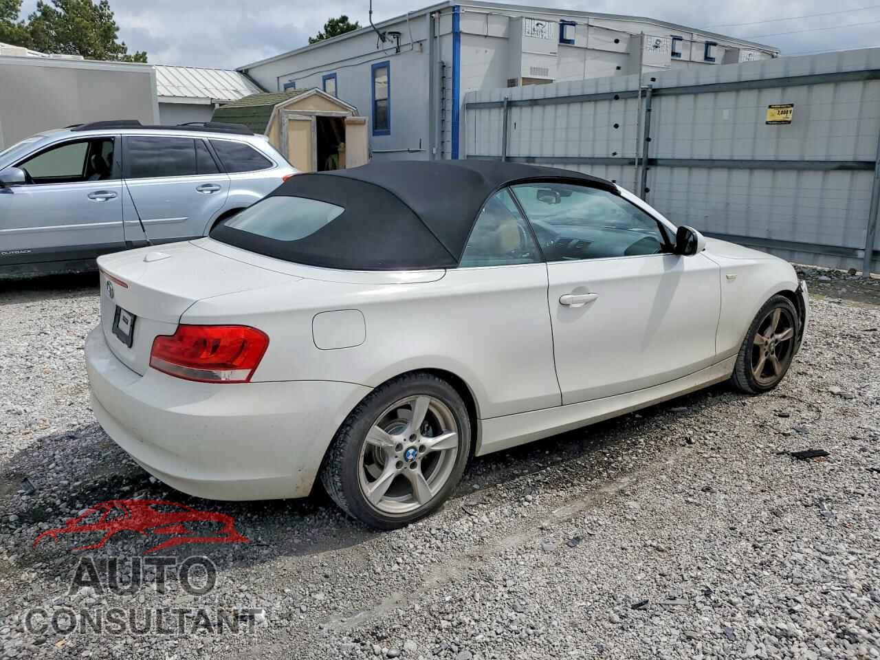 BMW 1 SERIES 2013 - WBAUL7C53DVU09558