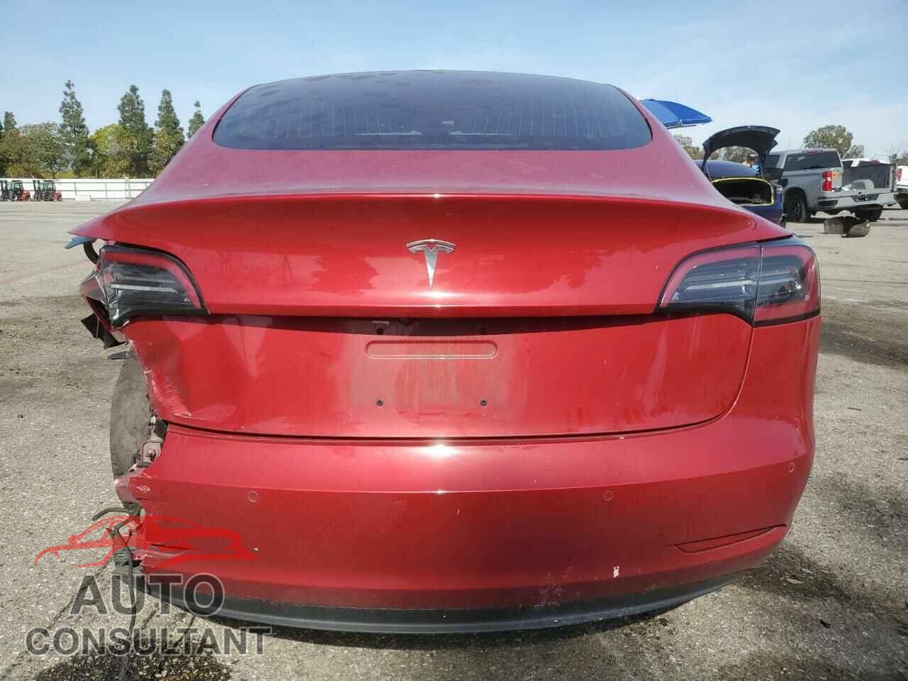TESLA MODEL 3 2018 - 5YJ3E1EA5JF013044