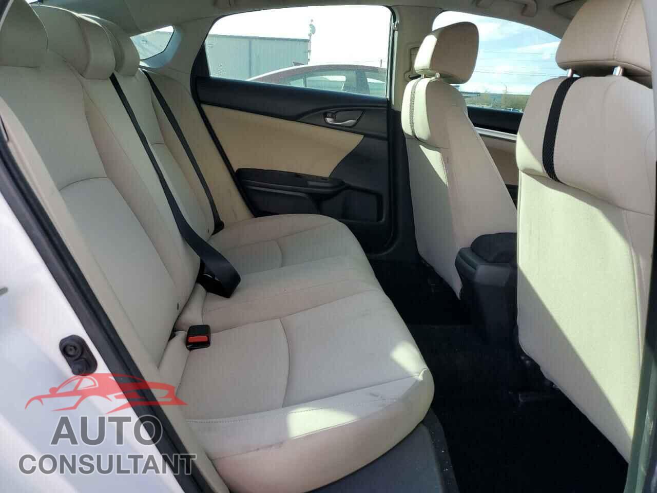 HONDA CIVIC 2019 - 2HGFC2F63KH568896