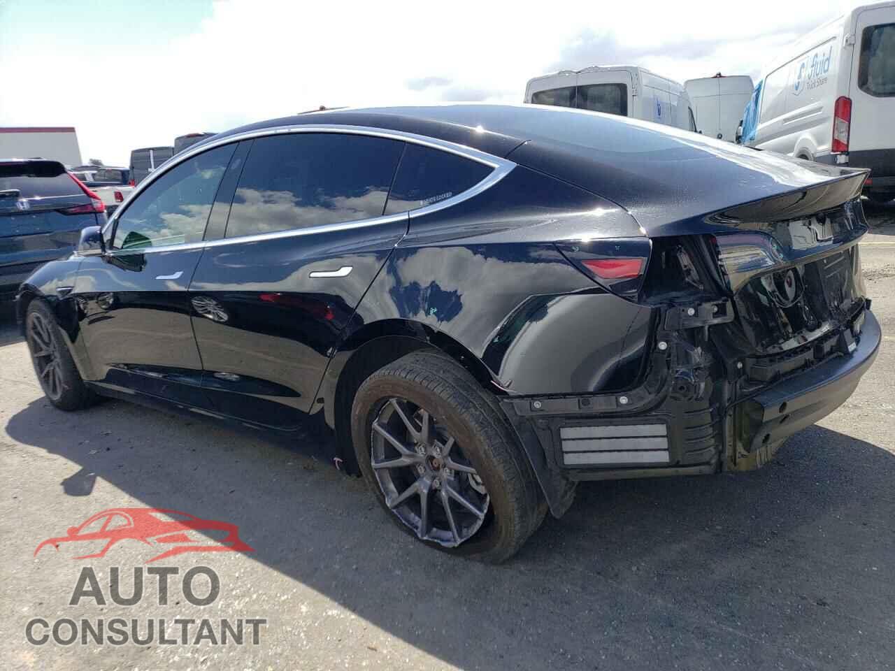 TESLA MODEL 3 2018 - 5YJ3E1EA6JF056730