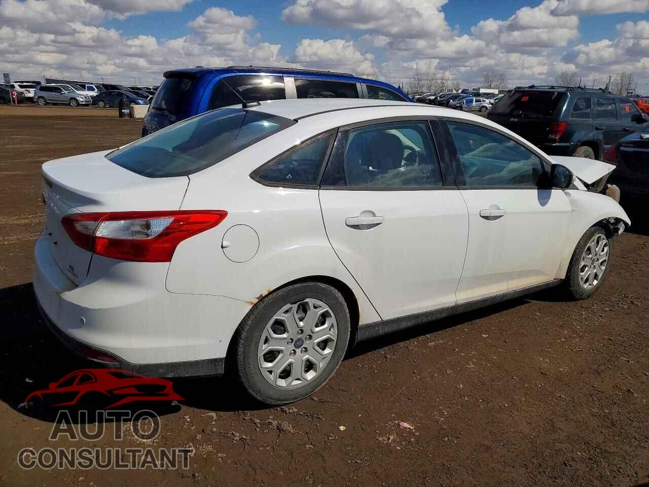 FORD FOCUS 2014 - 1FADP3F21EL214711