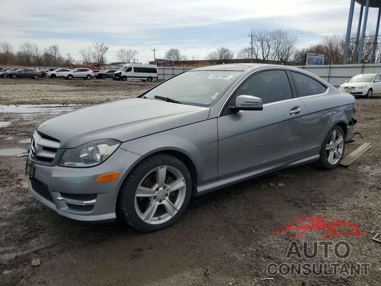 MERCEDES-BENZ C-CLASS 2013 - WDDGJ4HBXDG025337