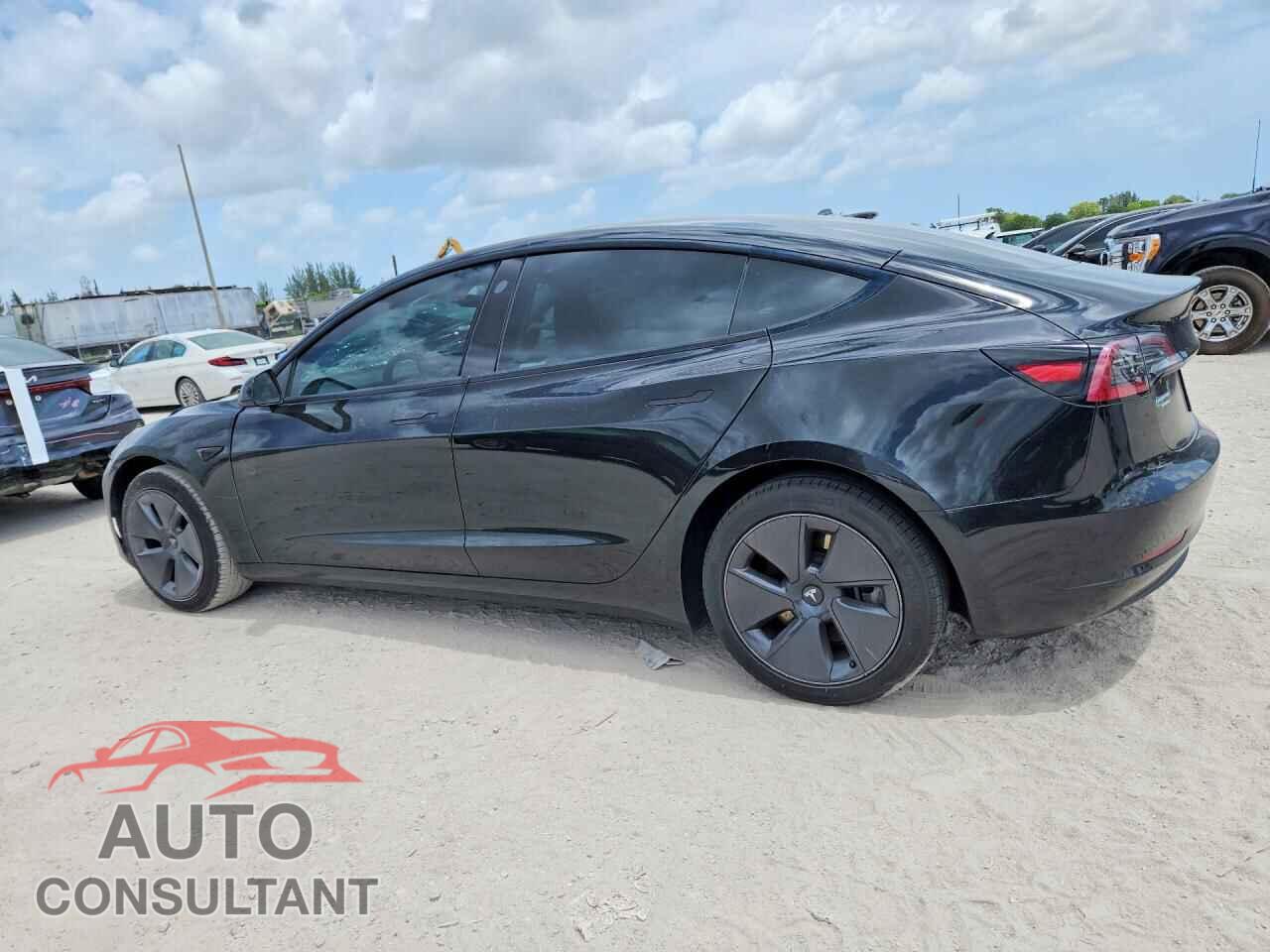 TESLA MODEL 3 2023 - 5YJ3E1EA6PF555844