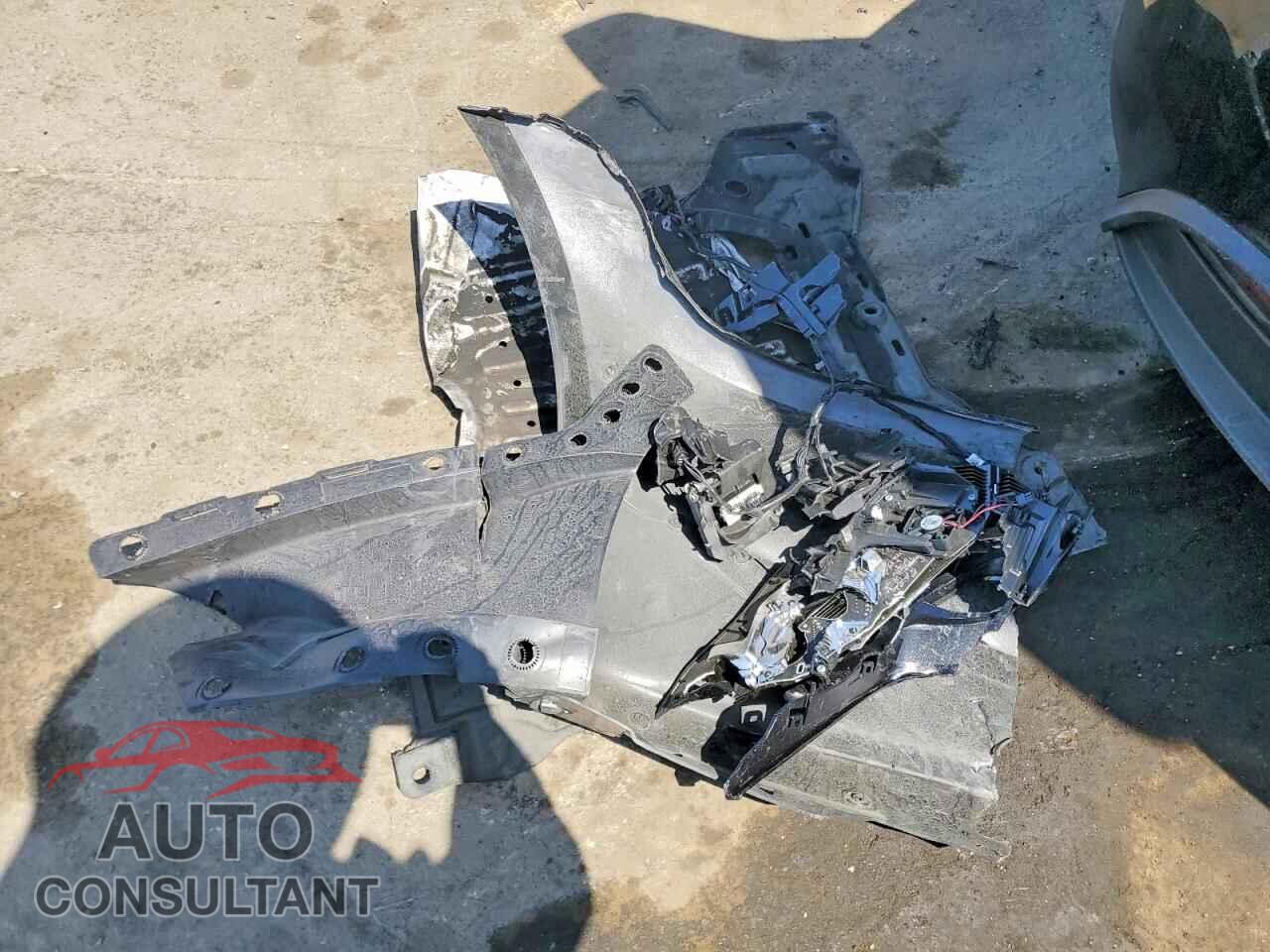TESLA MODEL 3 2024 - 5YJ3E1EA8RF746121