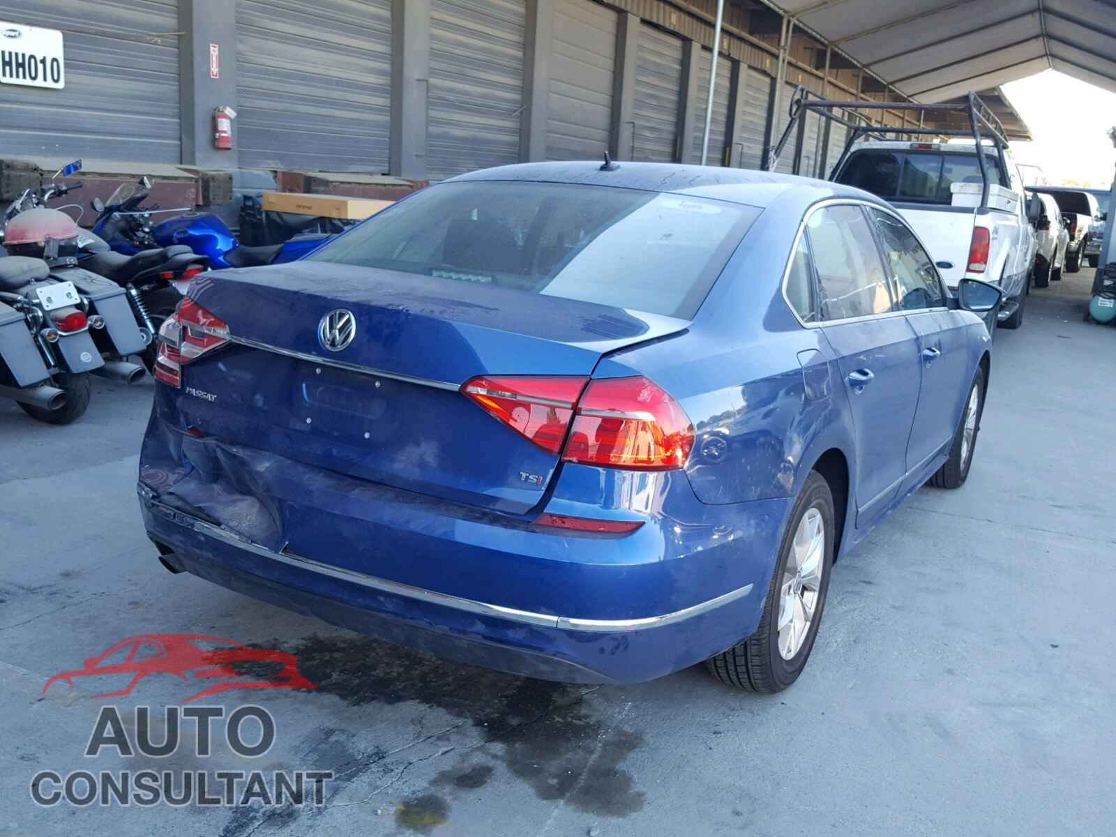 VOLKSWAGEN PASSAT 2016 - 1VWAT7A32GC045900