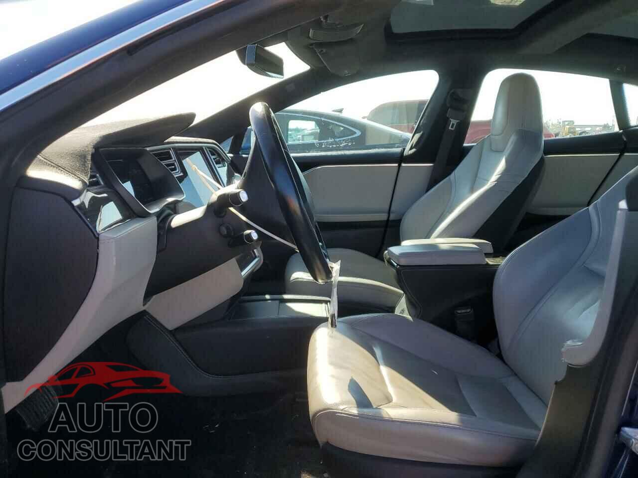 TESLA MODEL S 2015 - 5YJSA4S26FF085268