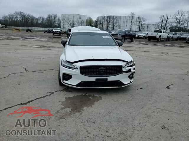 VOLVO S60 2025 - 7JRL12GD0SG367460