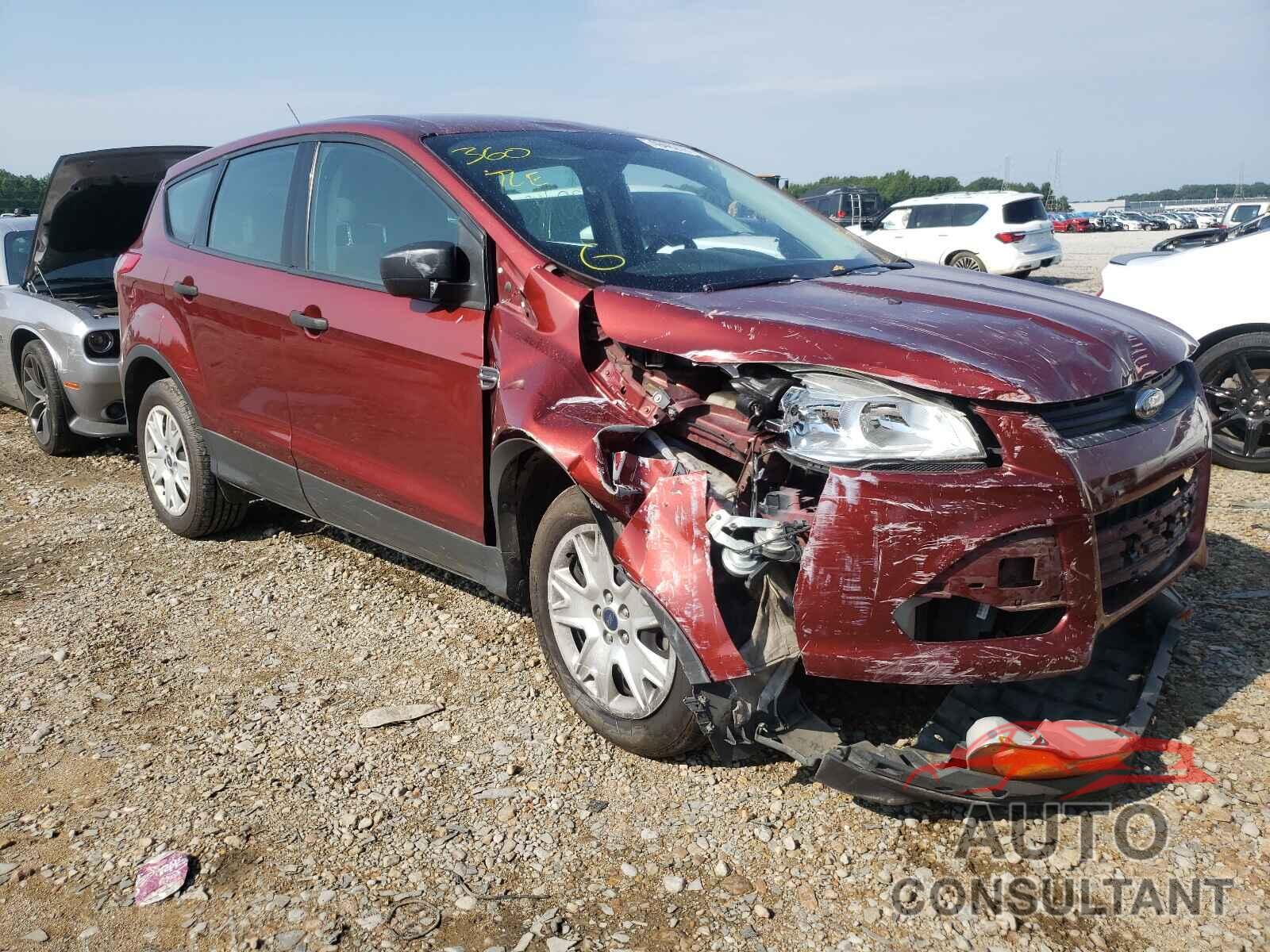 FORD ESCAPE 2016 - 1FMCU0F70GUB58262
