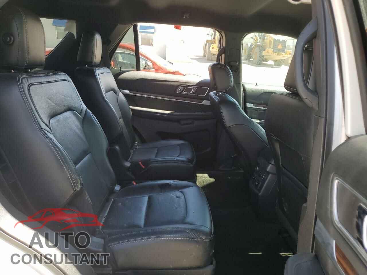 FORD EXPLORER 2017 - 1FM5K7F85HGD40815