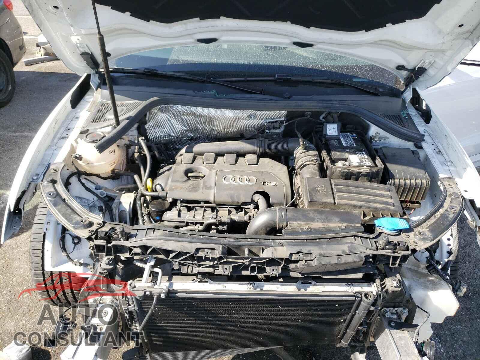 AUDI Q3 2018 - WA1BCCFS7JR008338