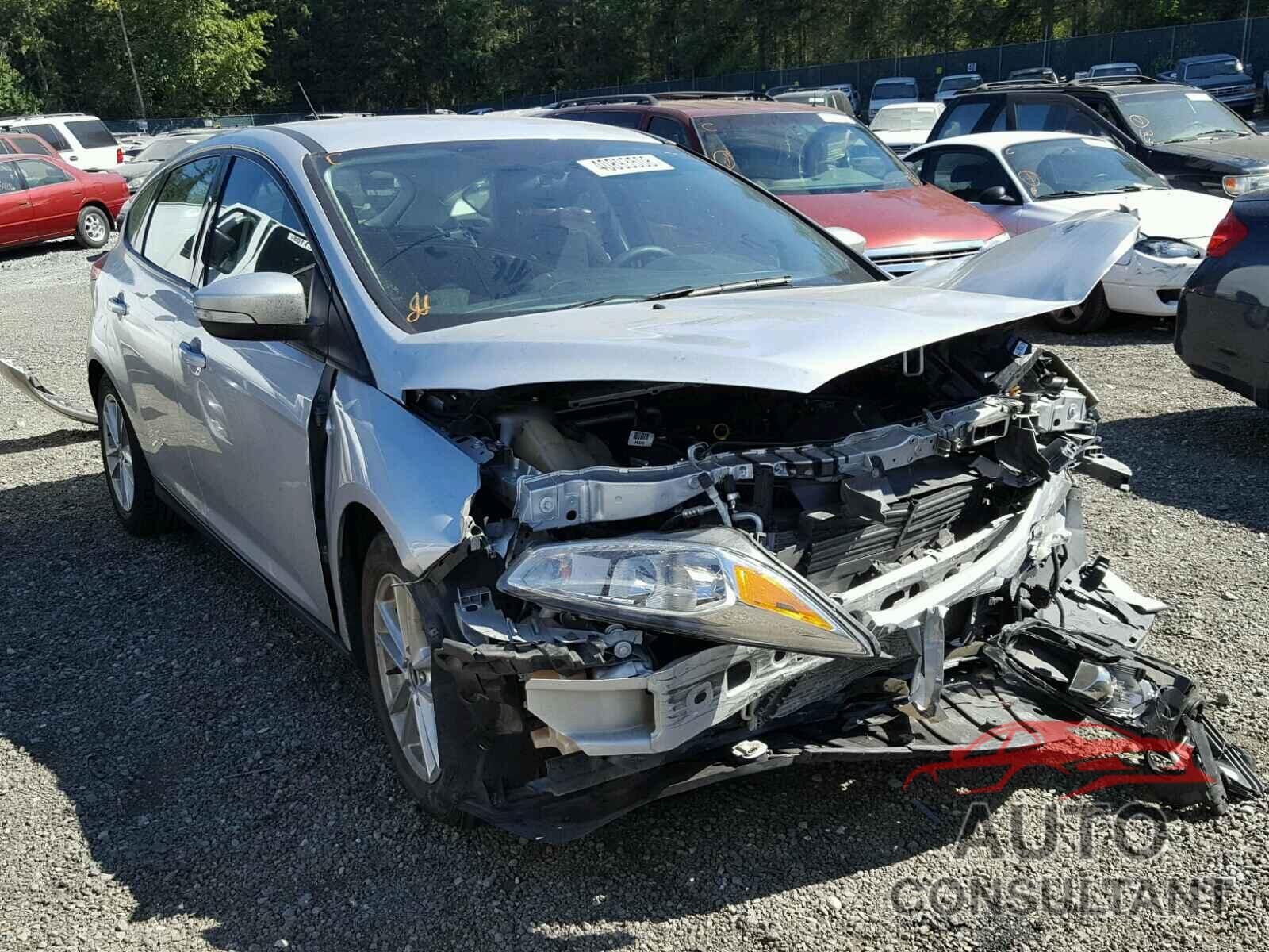 FORD FOCUS 2016 - 1FADP3K2XGL347878