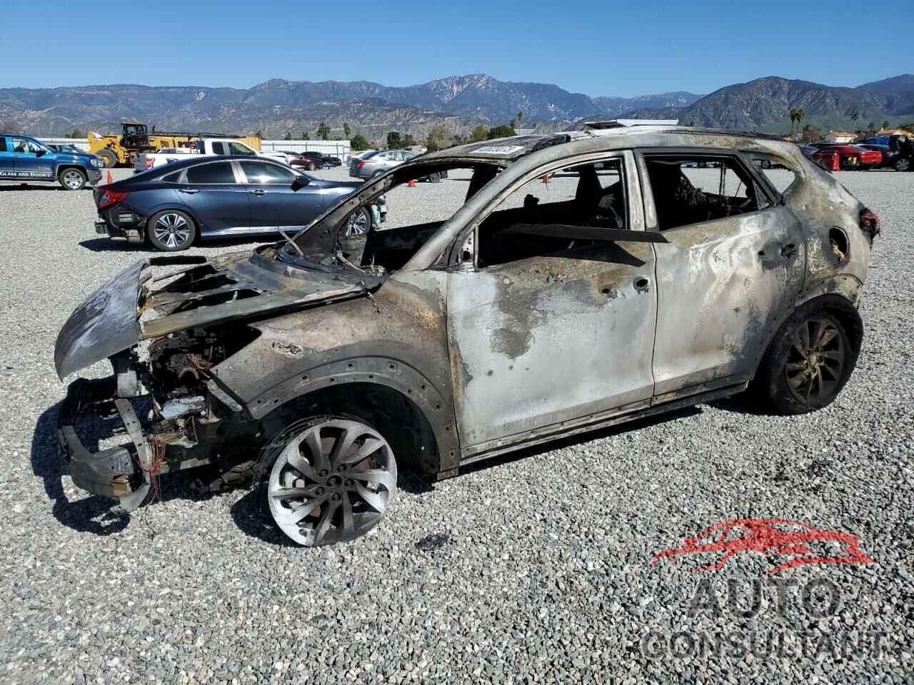 HYUNDAI TUCSON 2018 - KM8J33A47JU708279
