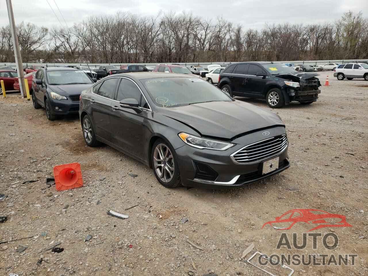 FORD FUSION 2019 - 3FA6P0CD4KR257580