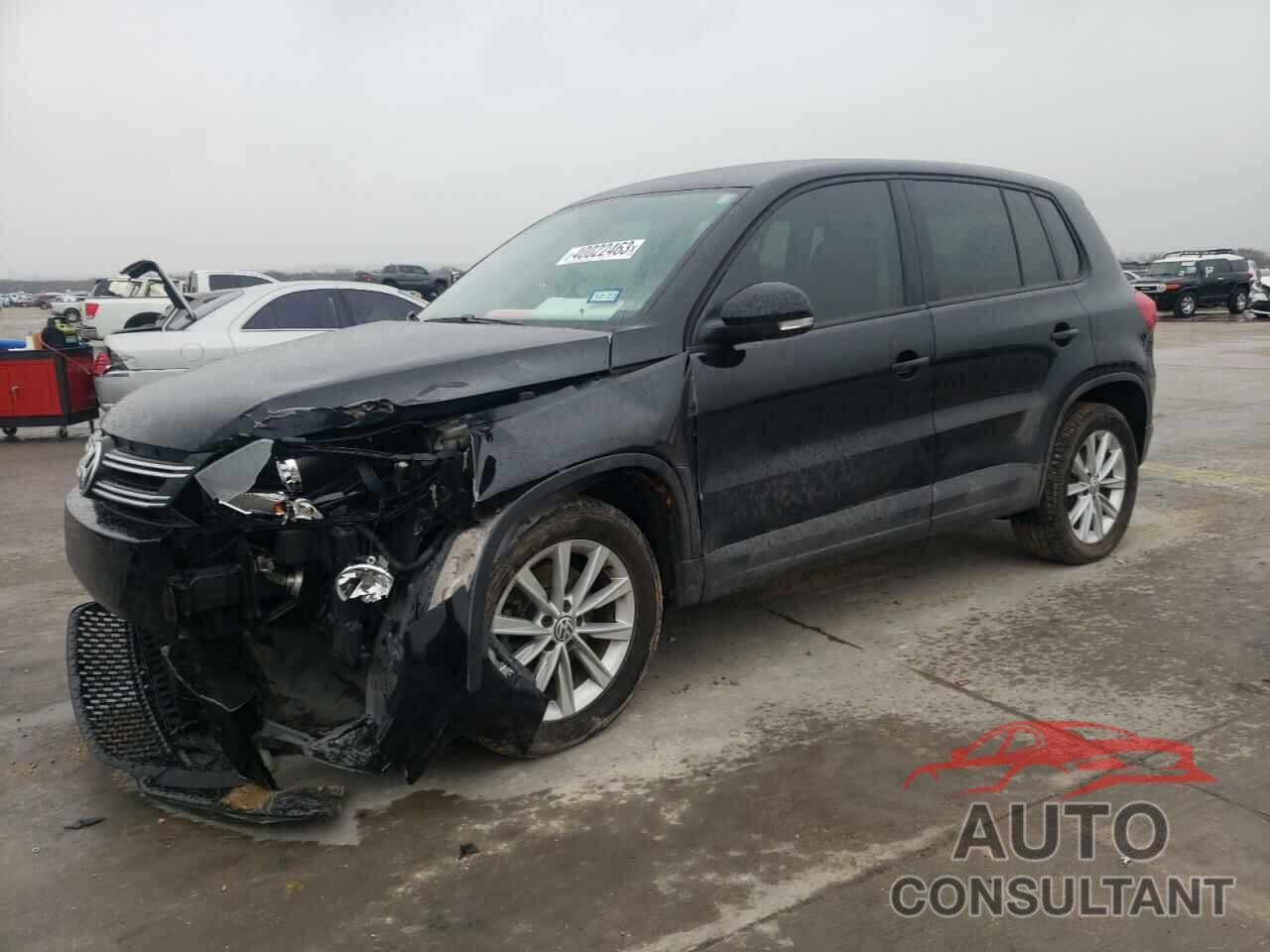 VOLKSWAGEN TIGUAN 2017 - WVGAV7AX3HK050655