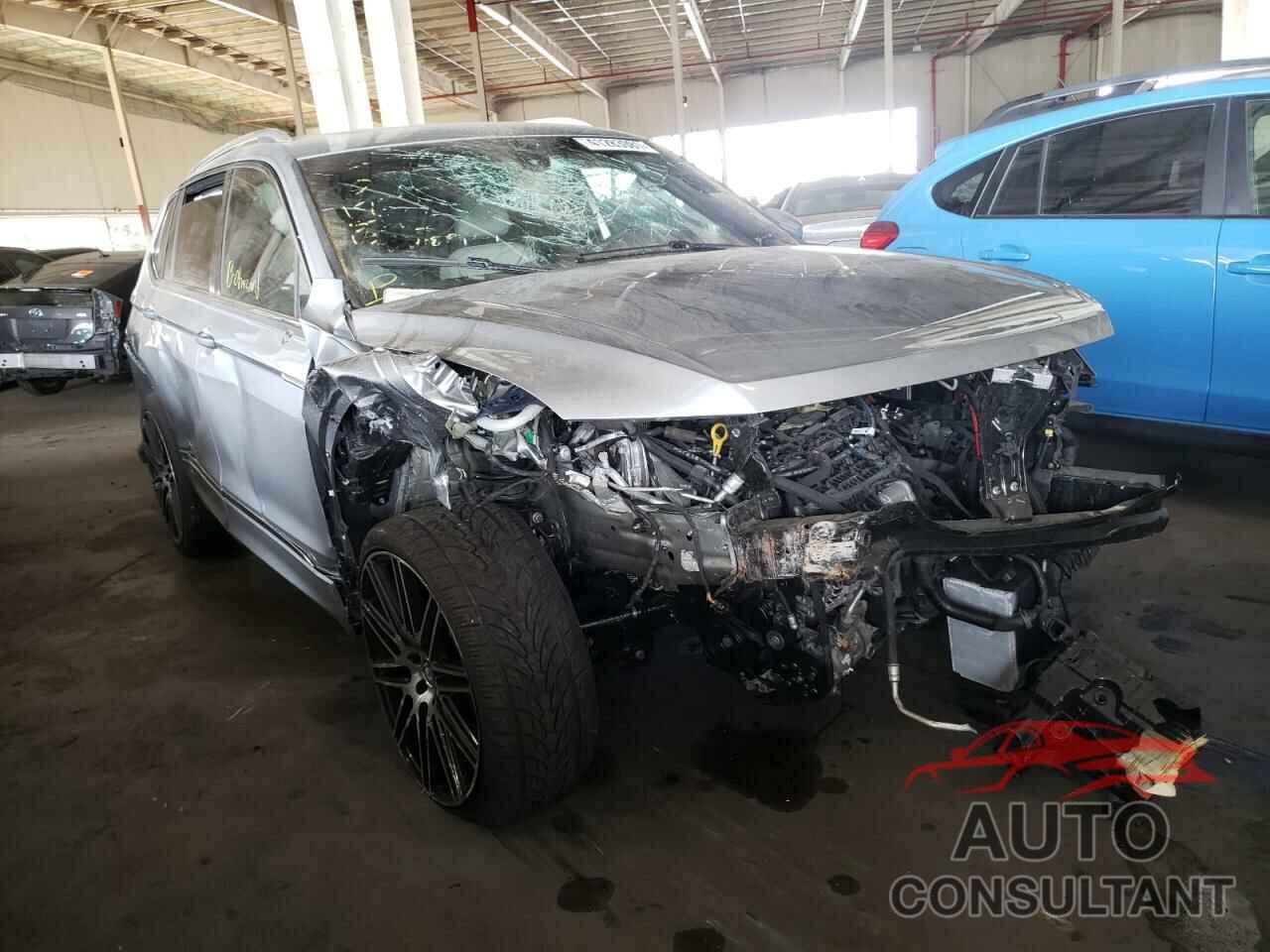 VOLKSWAGEN TIGUAN 2020 - 3VV4B7AX0LM175657