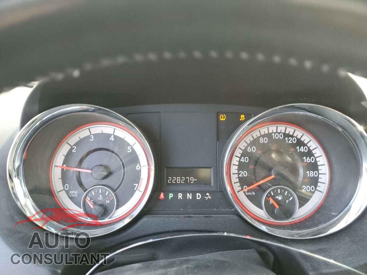 DODGE CARAVAN 2012 - 2C4RDGBG1CR103517