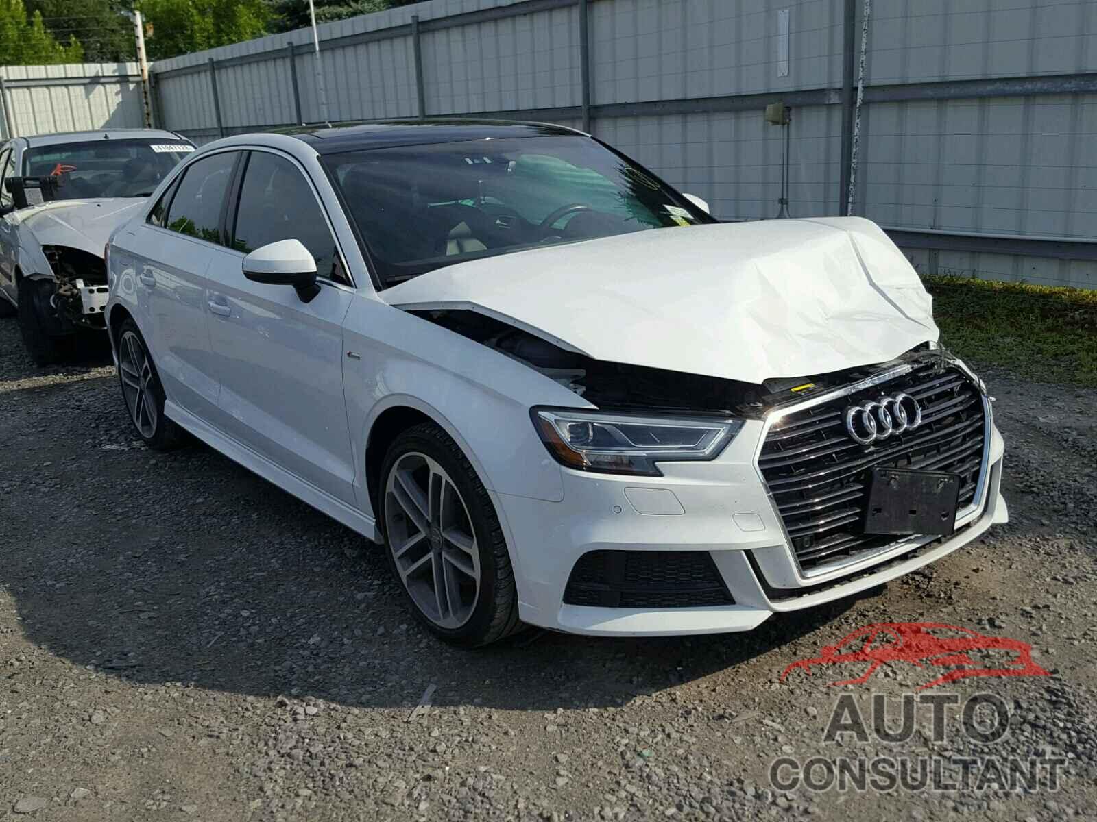 AUDI A3 2017 - WAUJ8GFF7H1032495