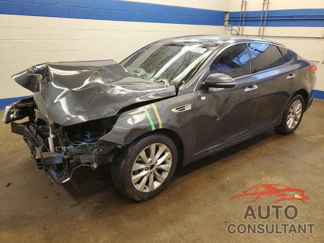 KIA OPTIMA 2018 - 5XXGU4L39JG191515