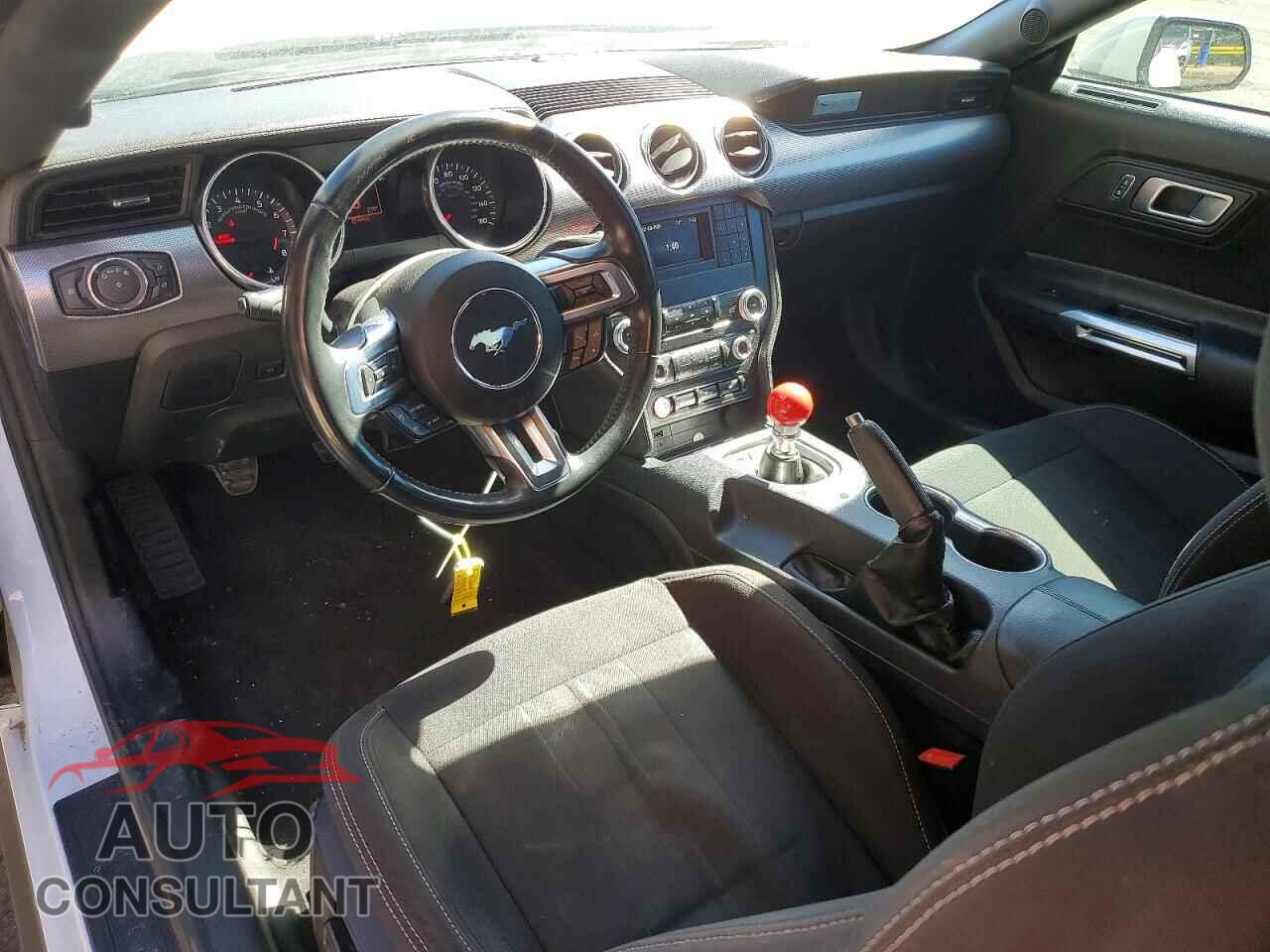 FORD MUSTANG 2021 - 1FA6P8CF7M5127301