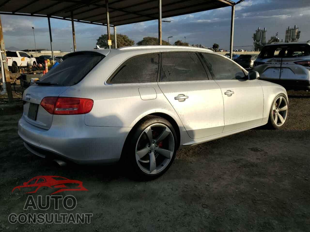 AUDI A4 2012 - WAUWFBFL1CA113537