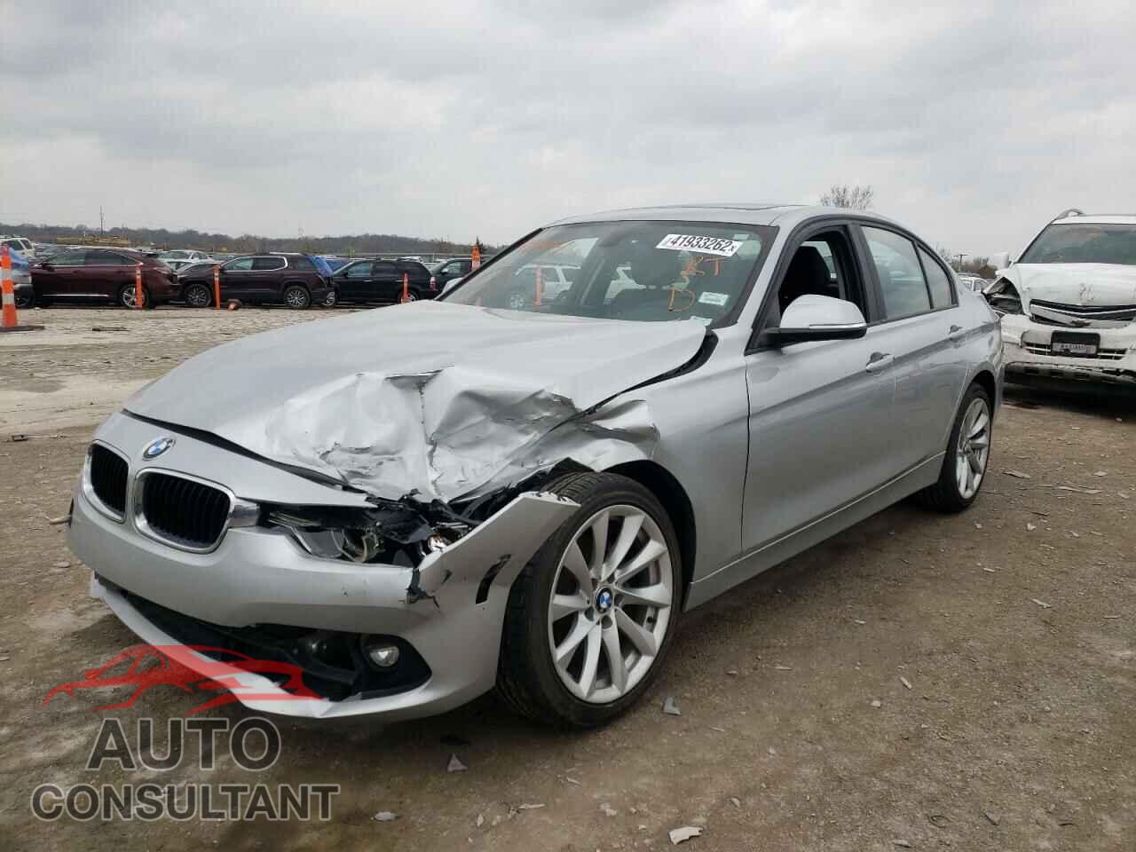 BMW 3 SERIES 2018 - WBA8A3C54JA491884