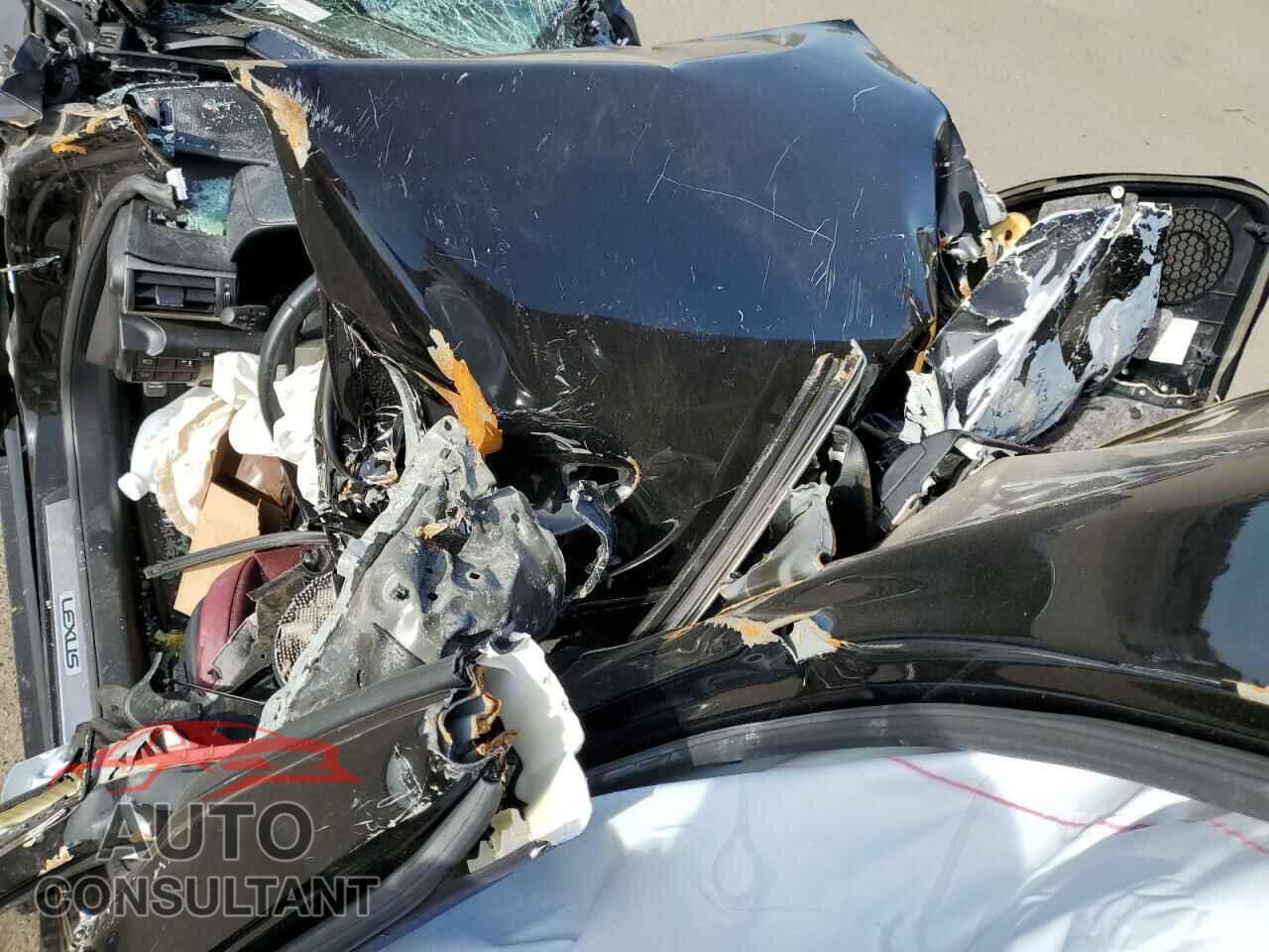 LEXUS IS 2017 - JTHBA1D22H5045557