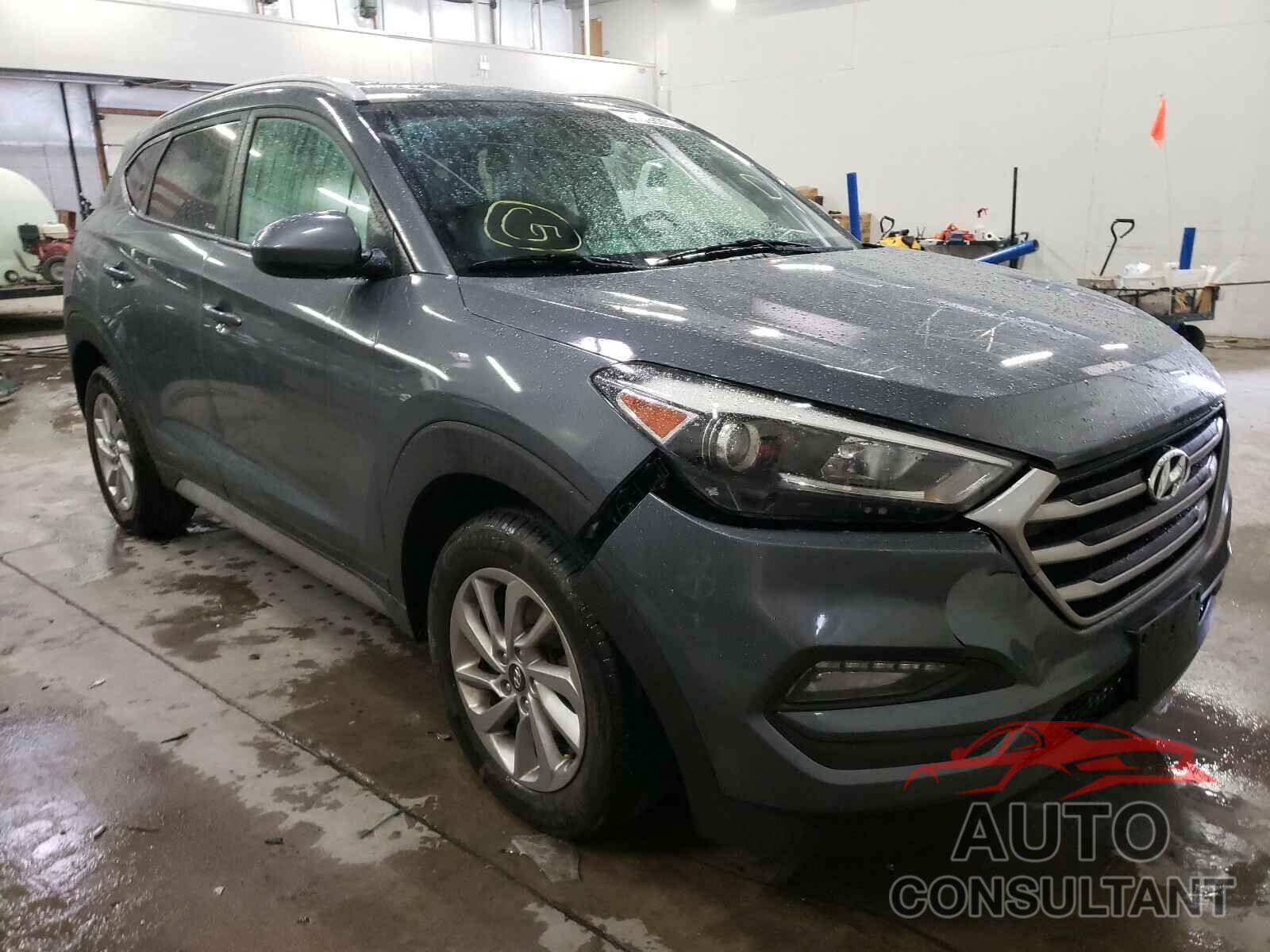HYUNDAI TUCSON 2017 - KM8J3CA43HU297098
