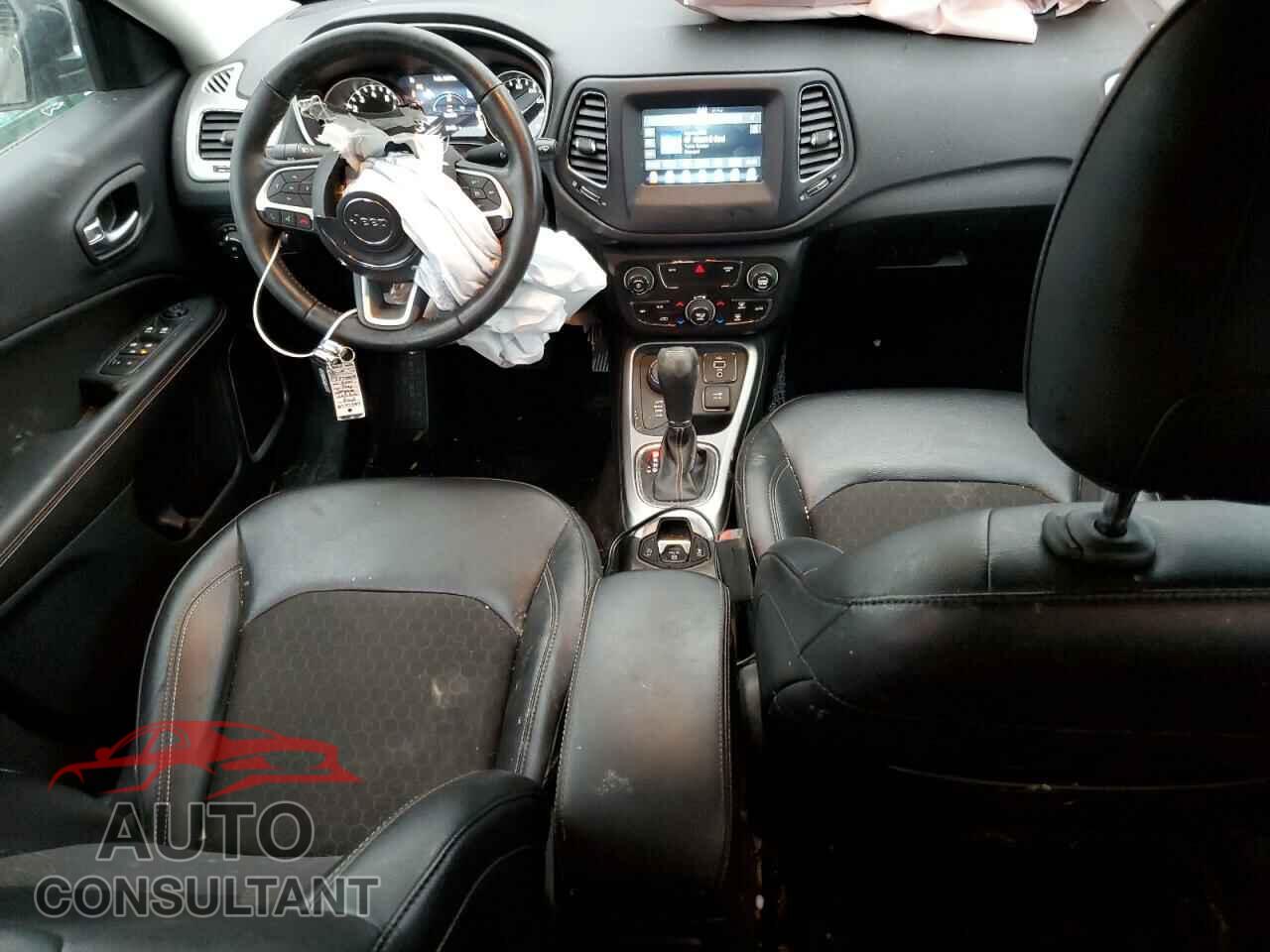 JEEP COMPASS 2021 - 3C4NJDBBXMT573909