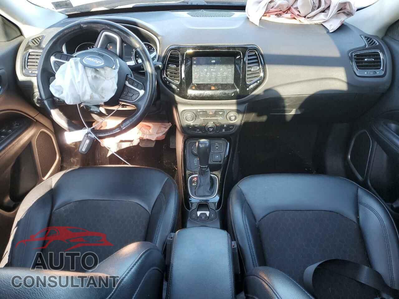 JEEP COMPASS 2020 - 3C4NJDBB3LT145727