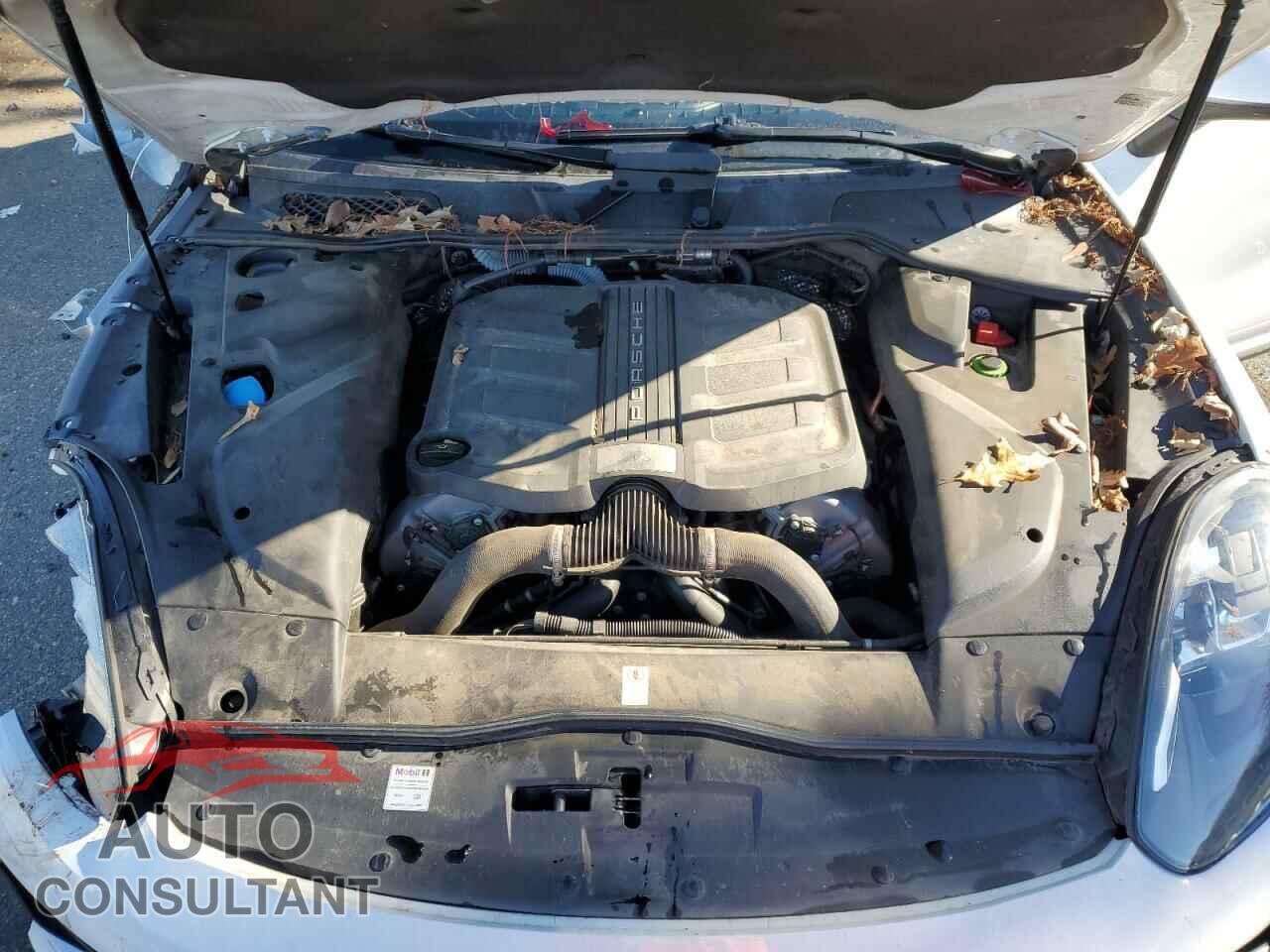 PORSCHE CAYENNE 2016 - WP1AB2A24GLA96894